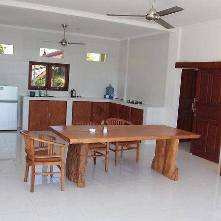 Villa Mangga Beach Amed Buitenkant foto