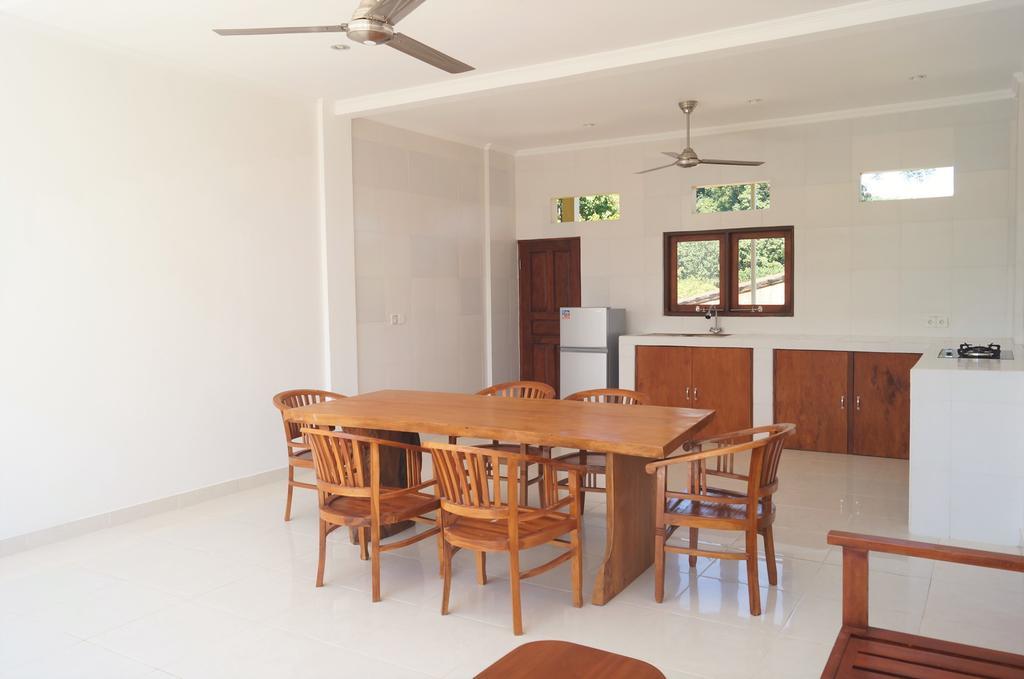 Villa Mangga Beach Amed Buitenkant foto