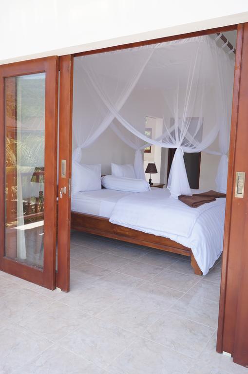 Villa Mangga Beach Amed Buitenkant foto