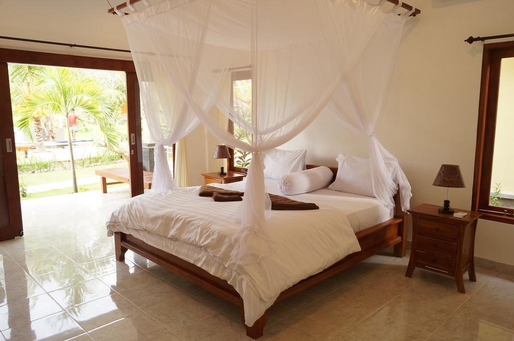 Villa Mangga Beach Amed Buitenkant foto