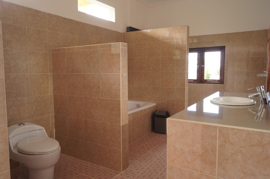 Villa Mangga Beach Amed Buitenkant foto