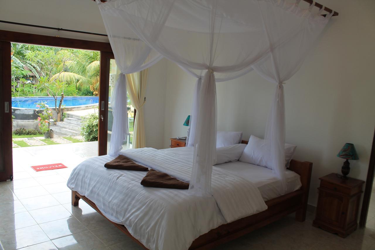 Villa Mangga Beach Amed Buitenkant foto